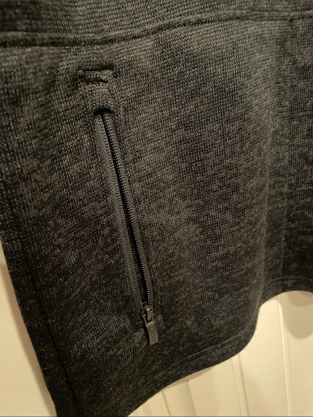 Ariat Caldwell 1/4 Zip Sweater in Charcoal Heather nwt - Picture 6 of 9